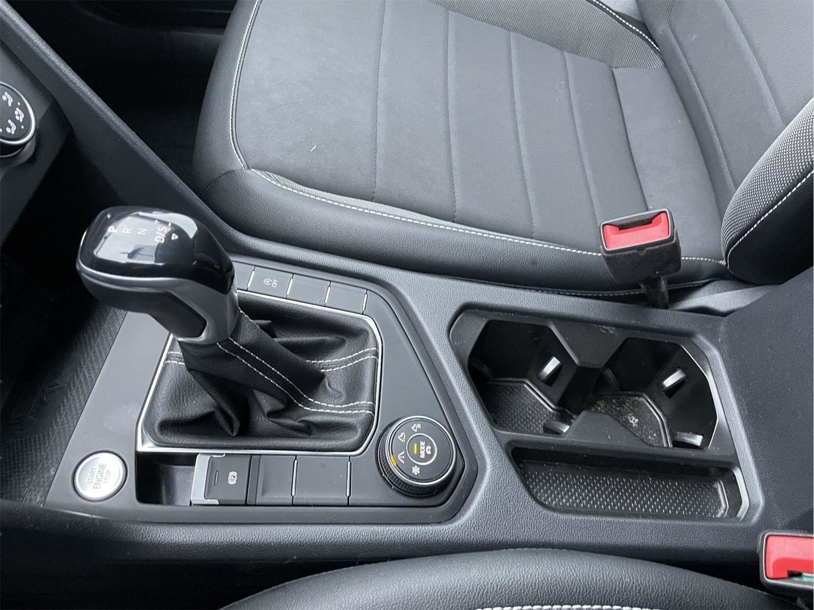 Used 2022 Volkswagen Taos SE image 30