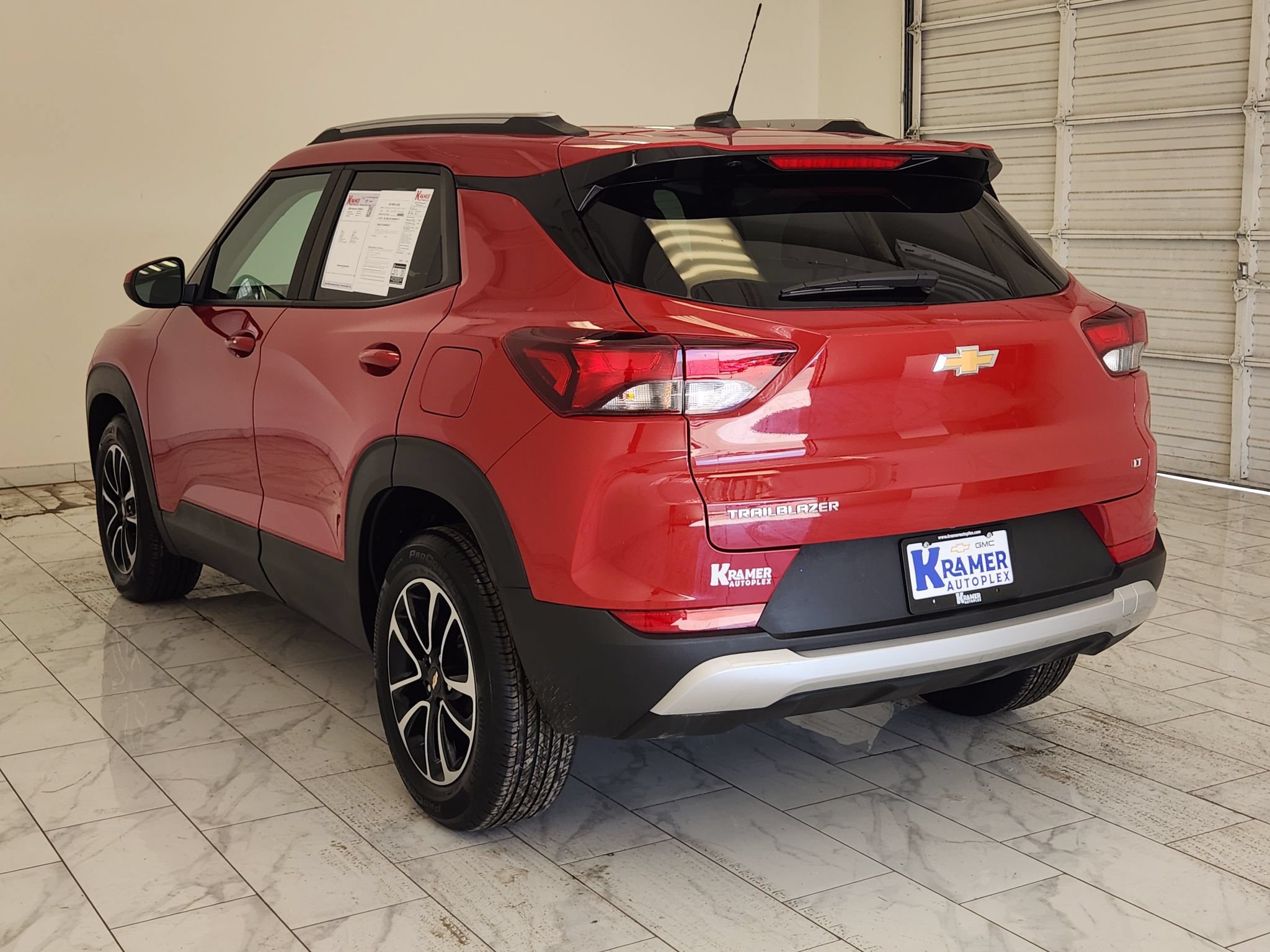 Used 2026 Chevrolet TrailBlazer LT FWD image 7