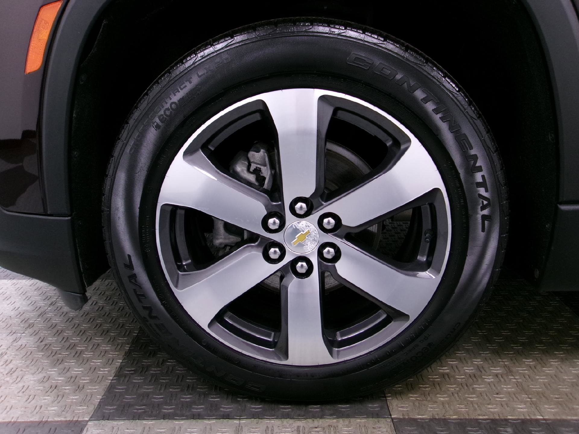 Certified 2022 Chevrolet Traverse LT w/ LT Premium Package image 18