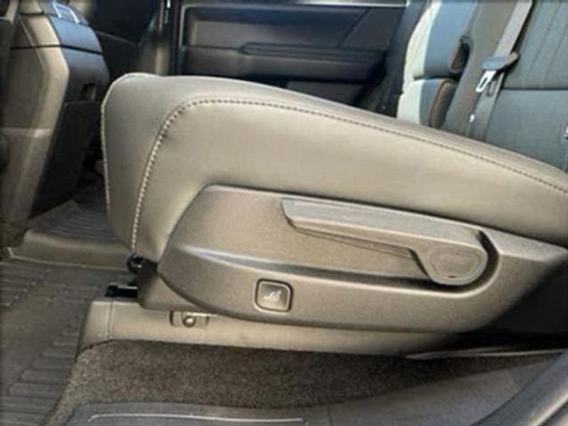 New 2025 Hyundai Santa Fe XRT image 16