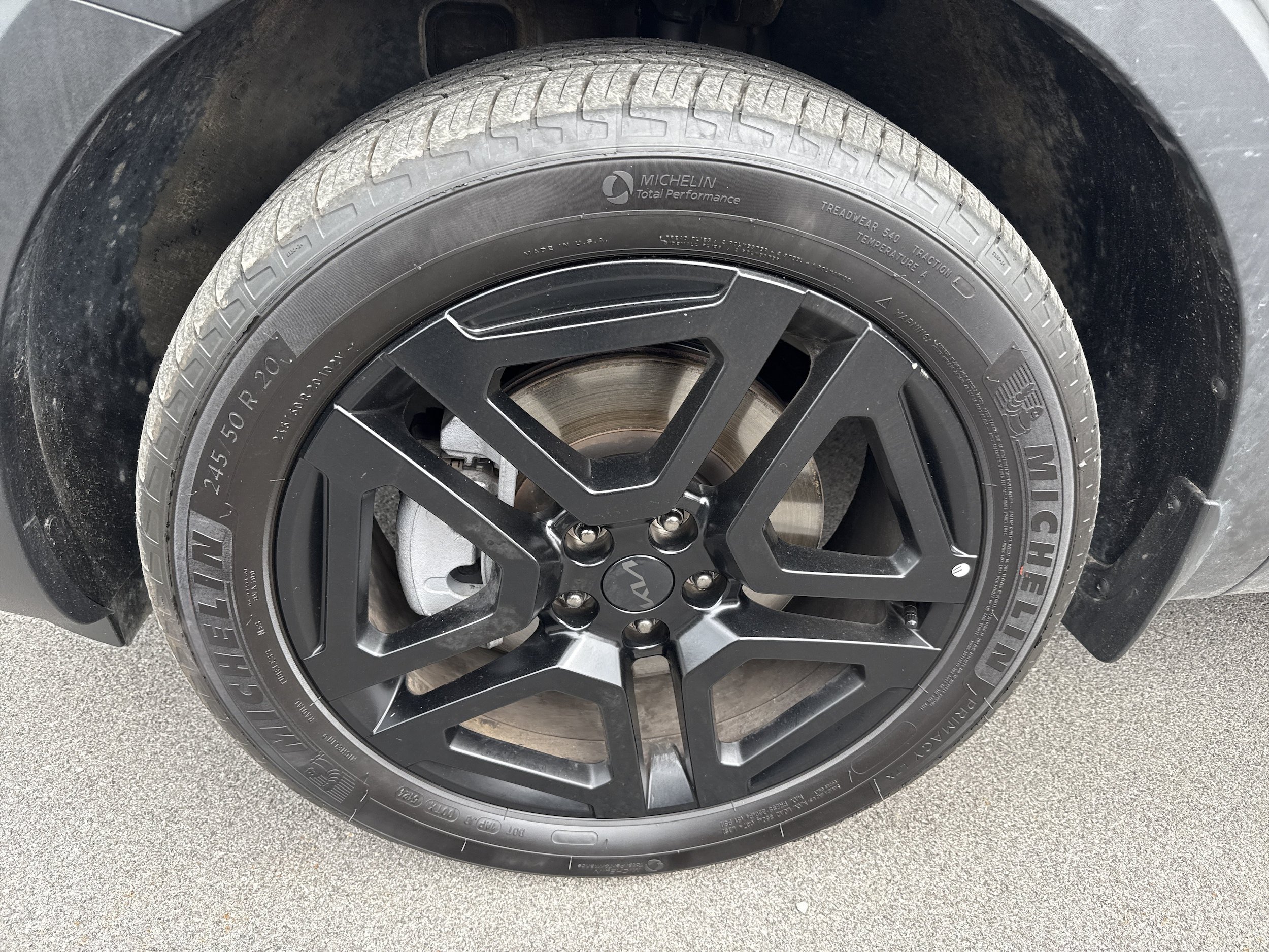 Used 2025 Kia Telluride EX X-Line AWD/4WD image 4