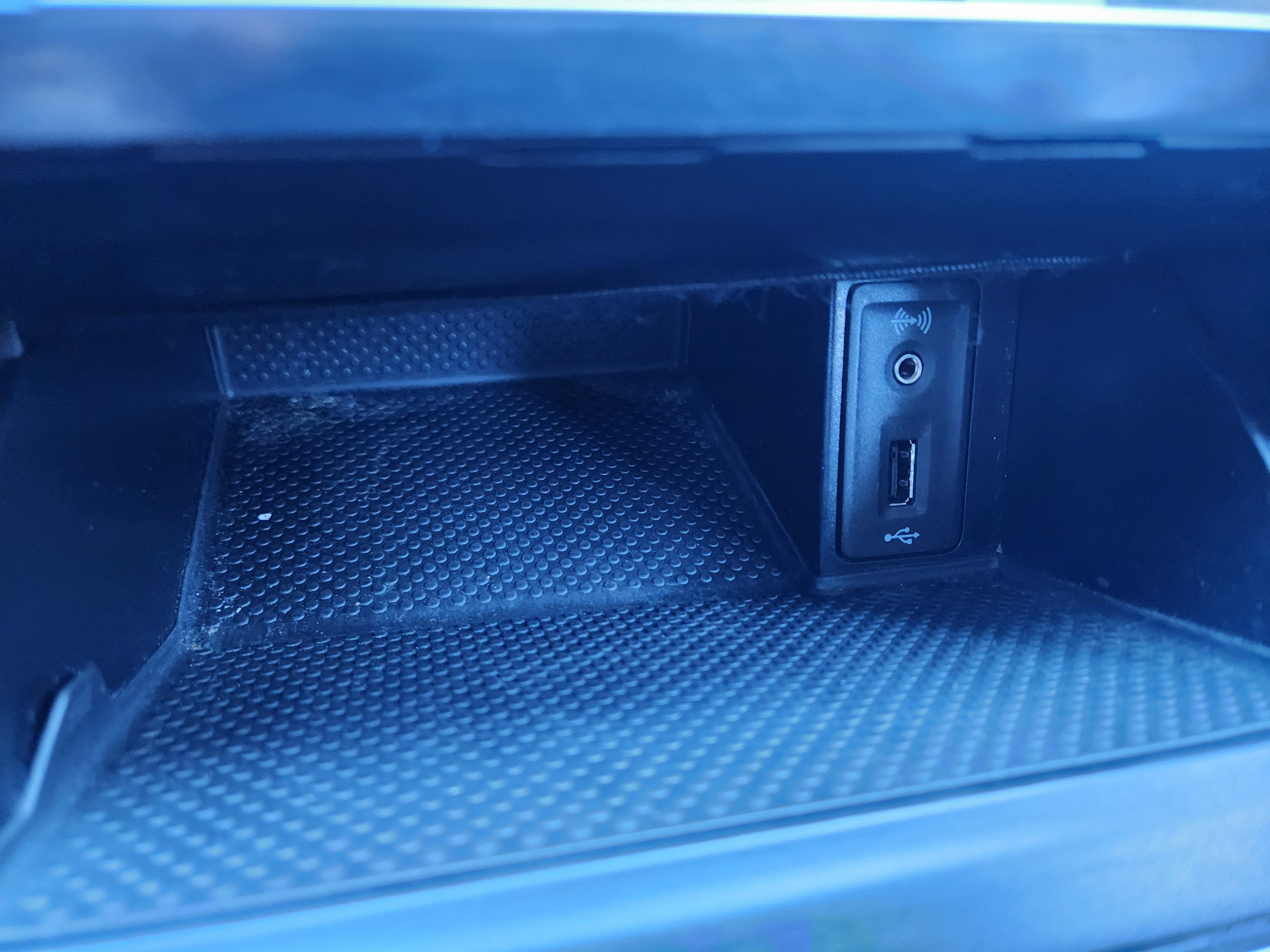 Used 2017 Volkswagen Golf Alltrack S image 33