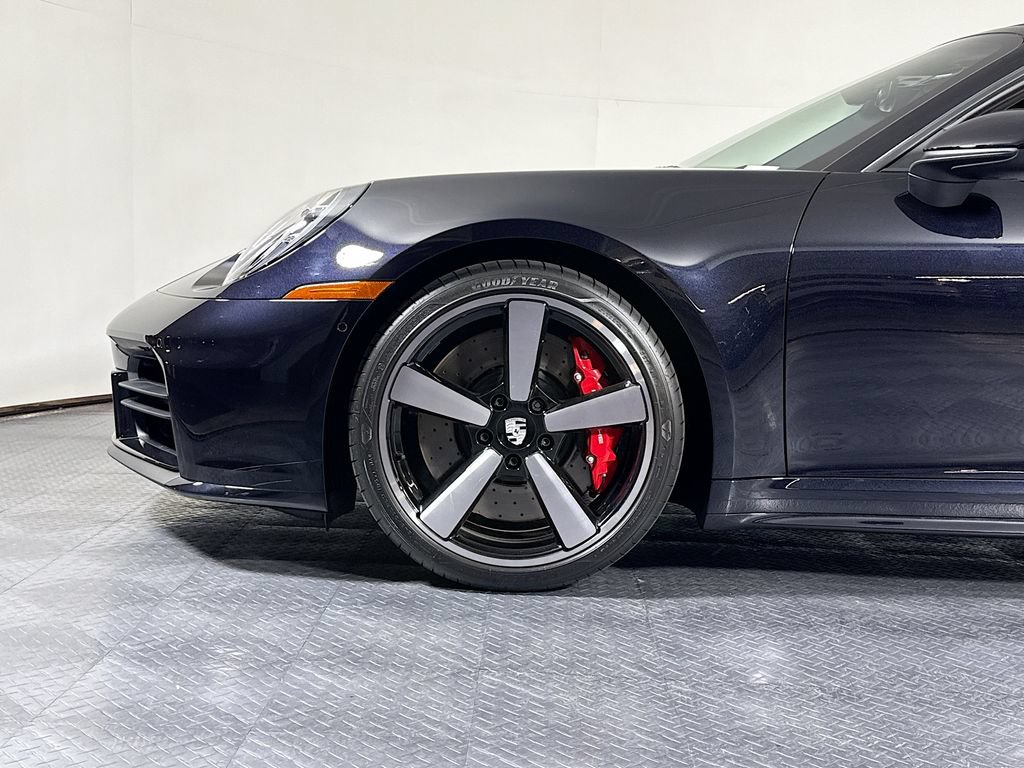 Certified 2026 Porsche 911 Carrera 4S AWD/4WD image 30