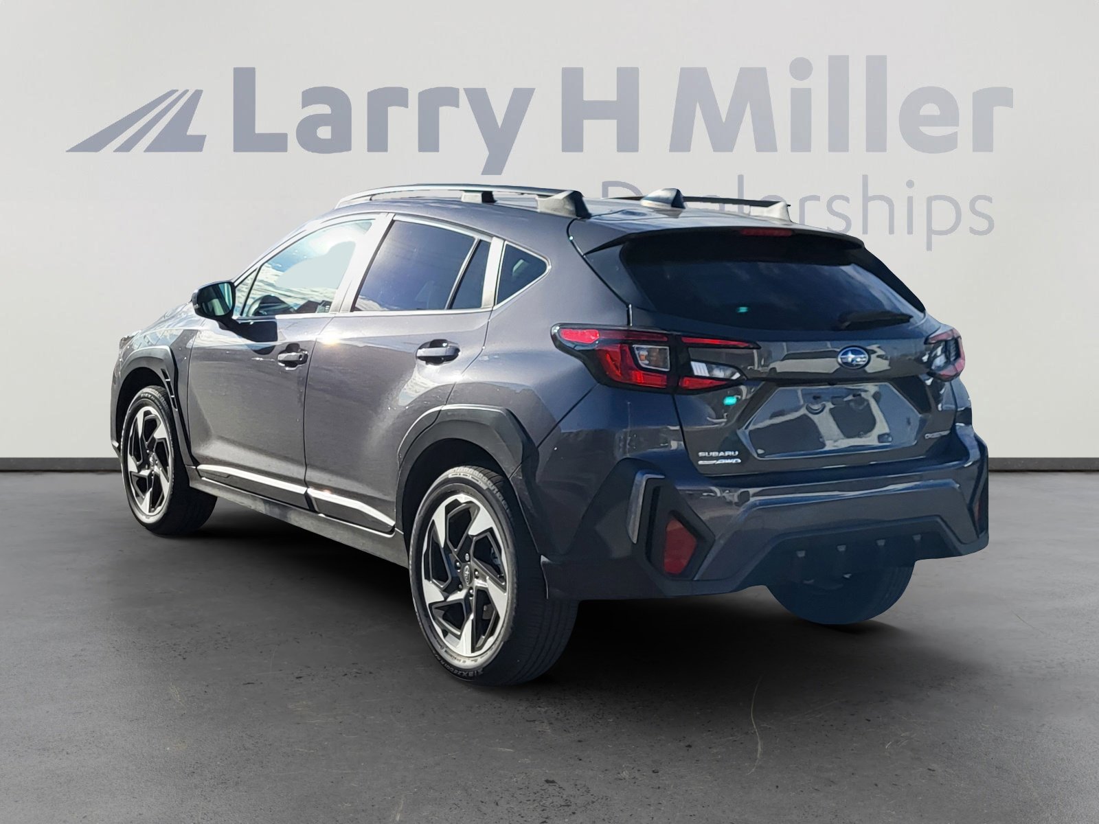 Used 2024 Subaru Crosstrek 2.5i Limited image 3