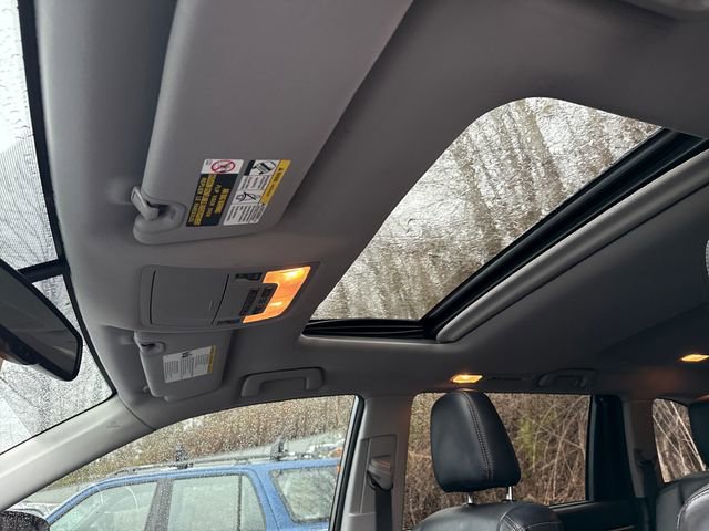 Used 2016 Toyota Highlander Limited image 30