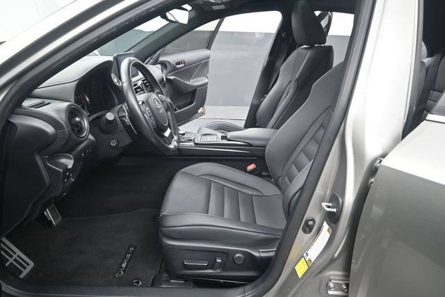 Used 2023 Lexus IS 350 F Sport RWD image 12