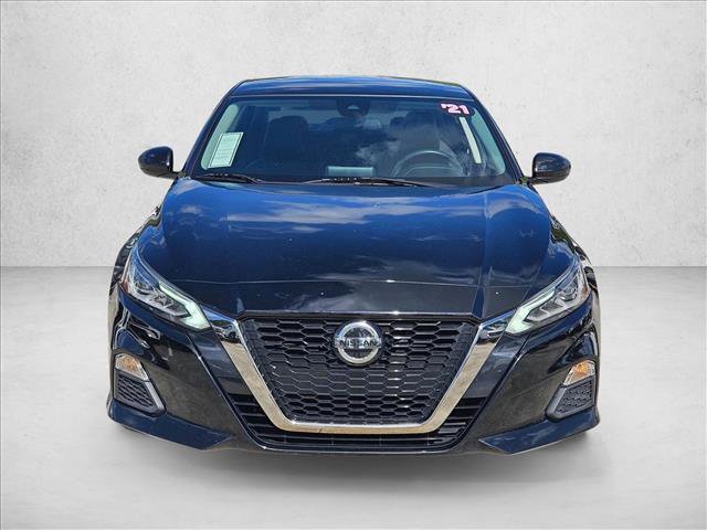 Used 2021 Nissan Altima 2.5 SR FWD image 2
