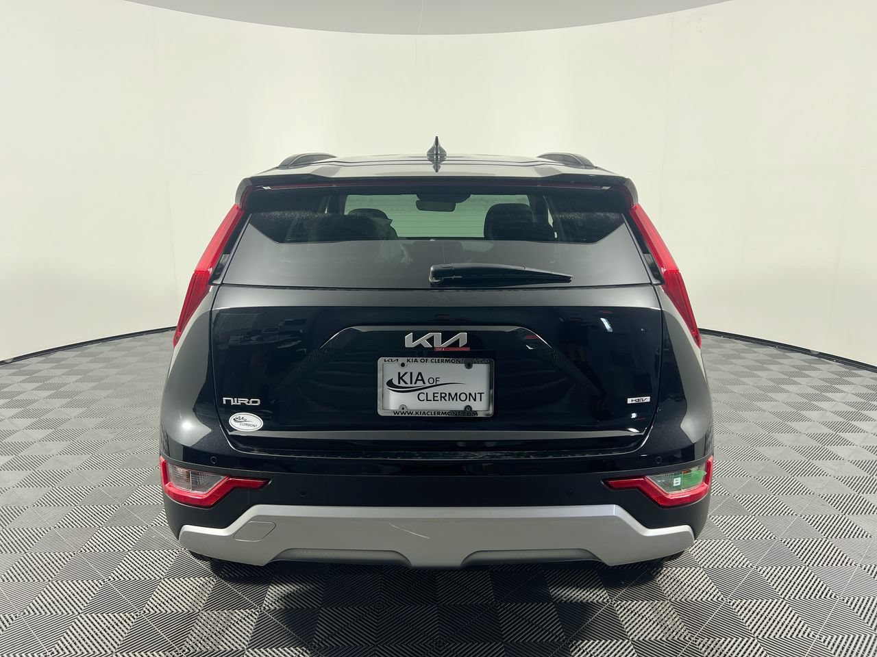 New 2026 Kia Niro EX FWD image 4
