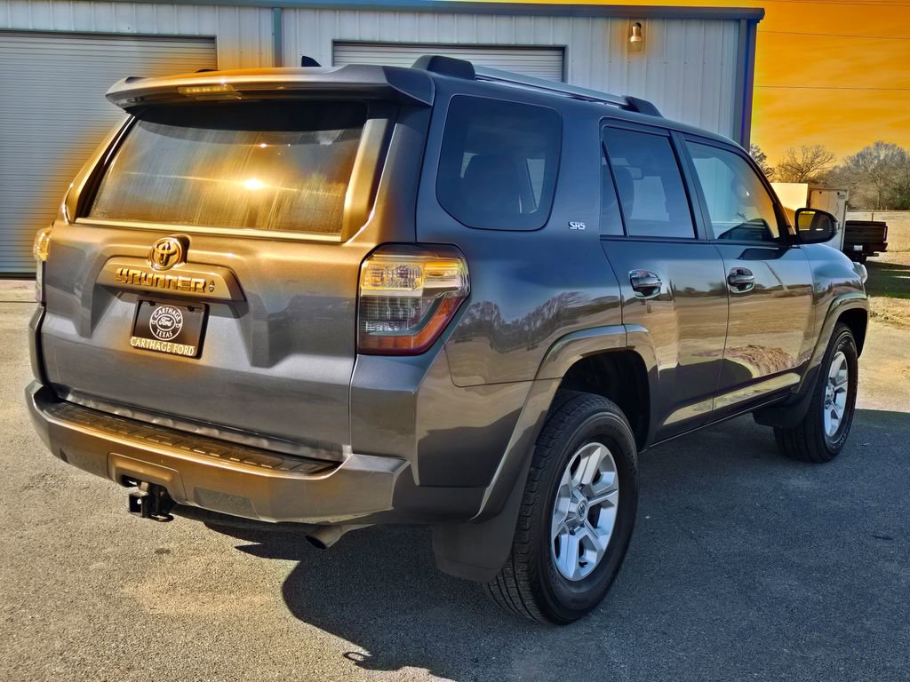 Used 2023 Toyota 4Runner SR5 image 5