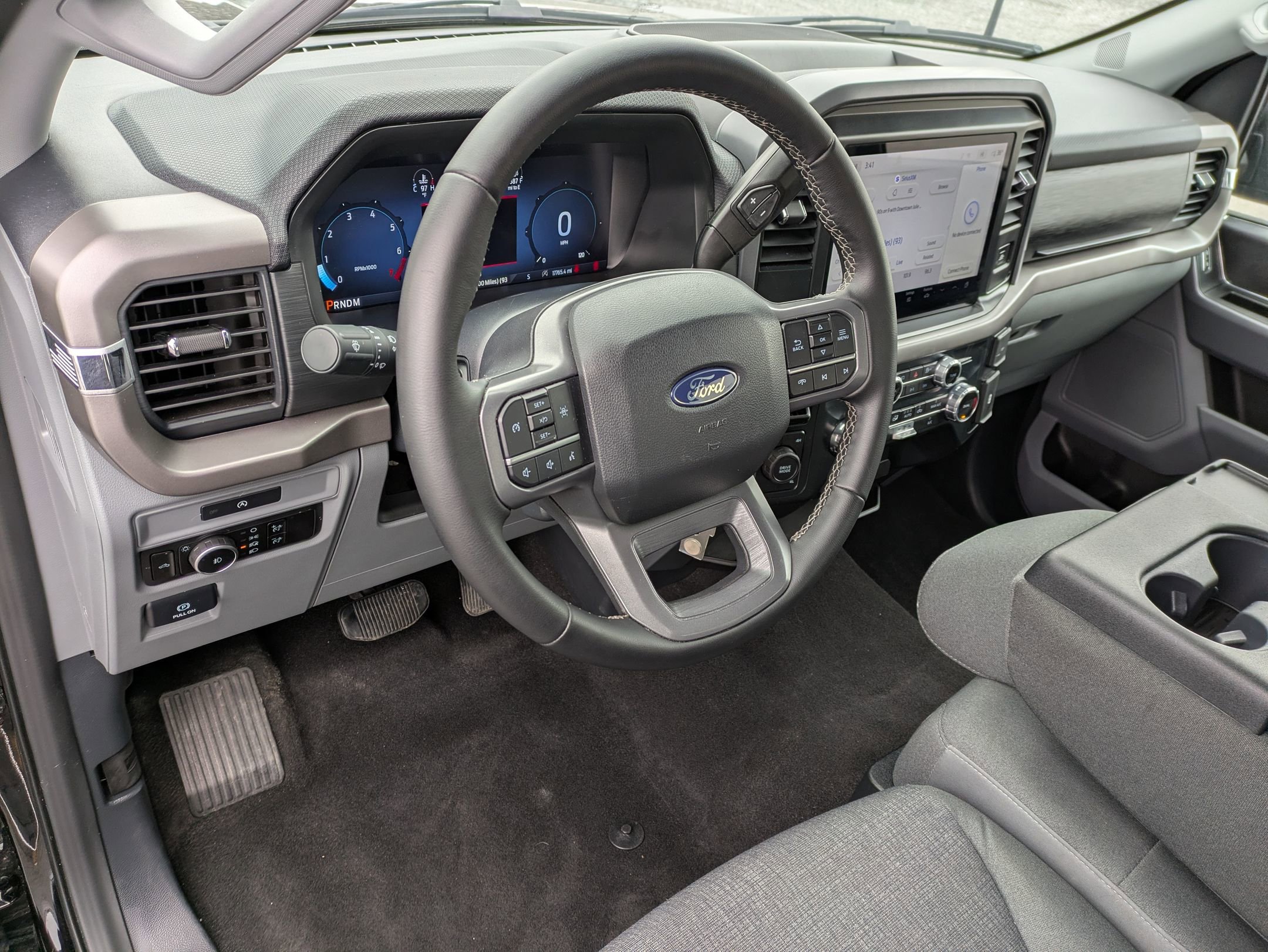 Used 2025 Ford F150 XLT w/ Equipment Group 301A Standard image 8