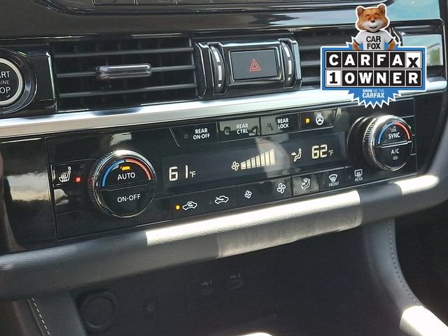 Used 2023 Nissan Pathfinder SL AWD/4WD image 17