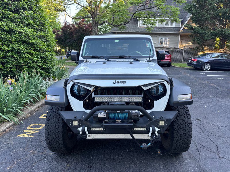 Used 2023 Jeep Wrangler Sport AWD/4WD image 9