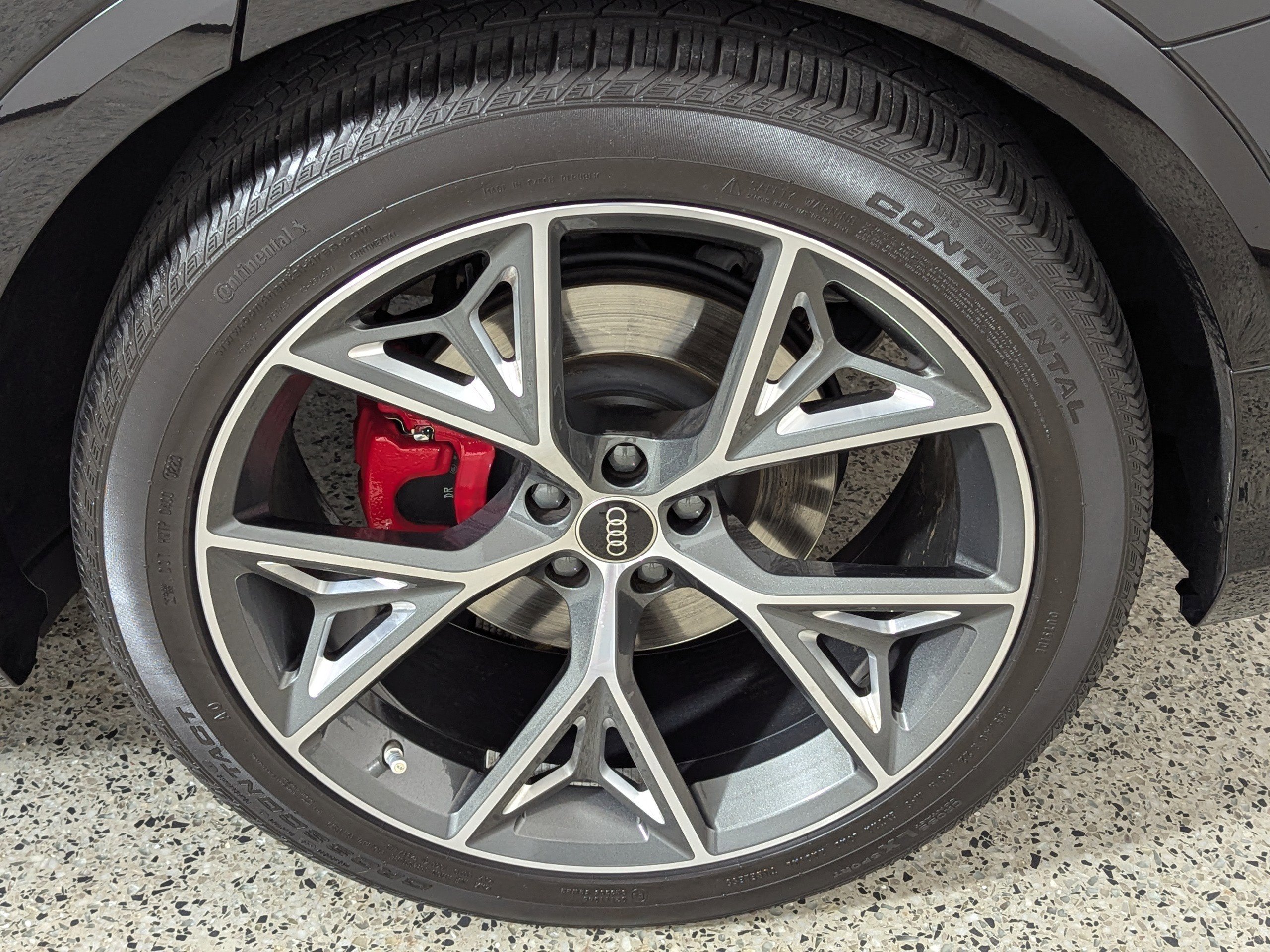 Used 2023 Audi SQ8 Prestige w/ Prestige Package image 27