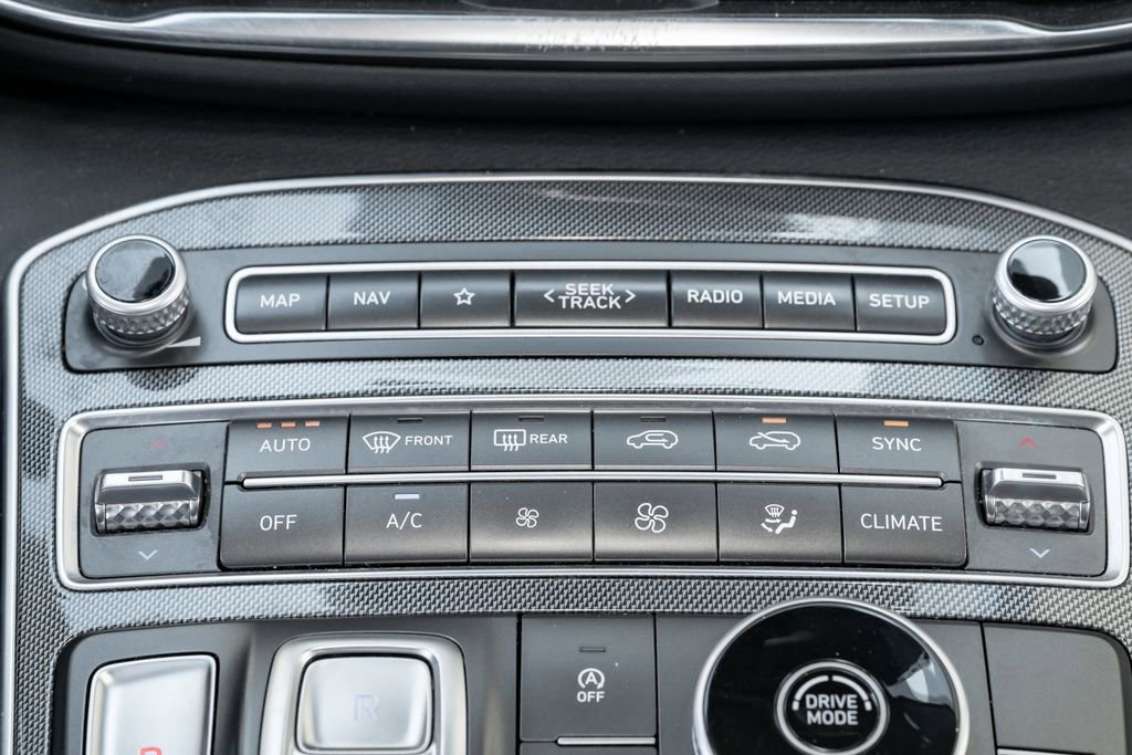 Used 2023 Hyundai Santa Fe SEL image 28