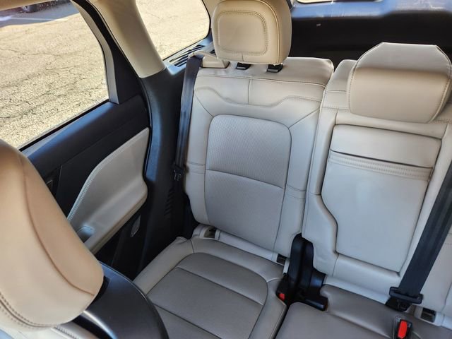 New 2026 Lincoln Corsair Premiere image 13