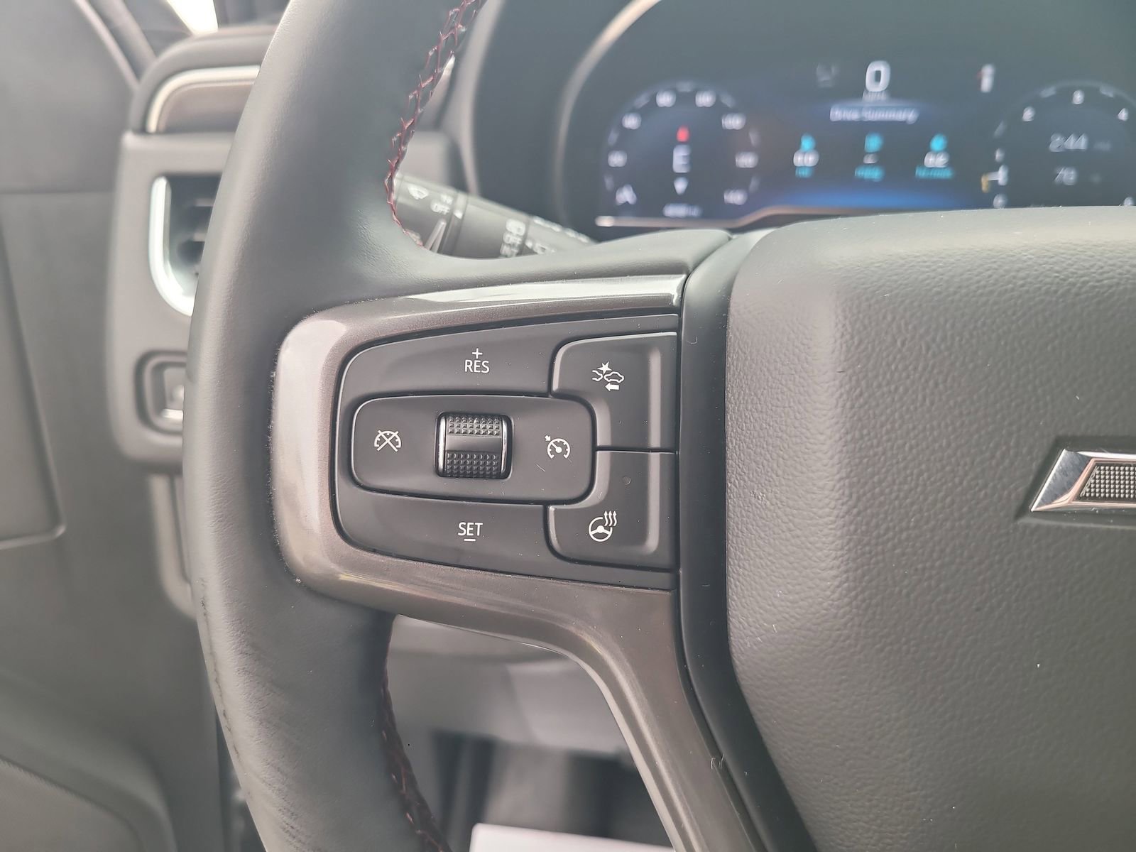 Used 2024 Chevrolet Tahoe RST w/ Luxury Package AWD/4WD image 14