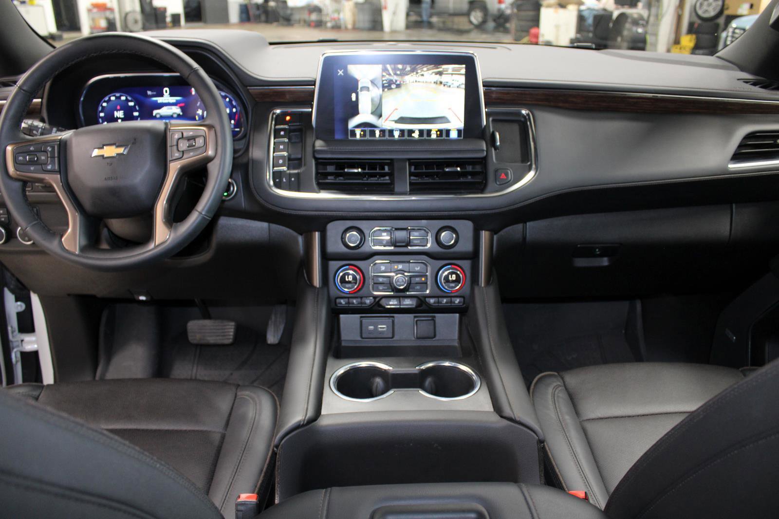 Used 2024 Chevrolet Tahoe High Country image 47