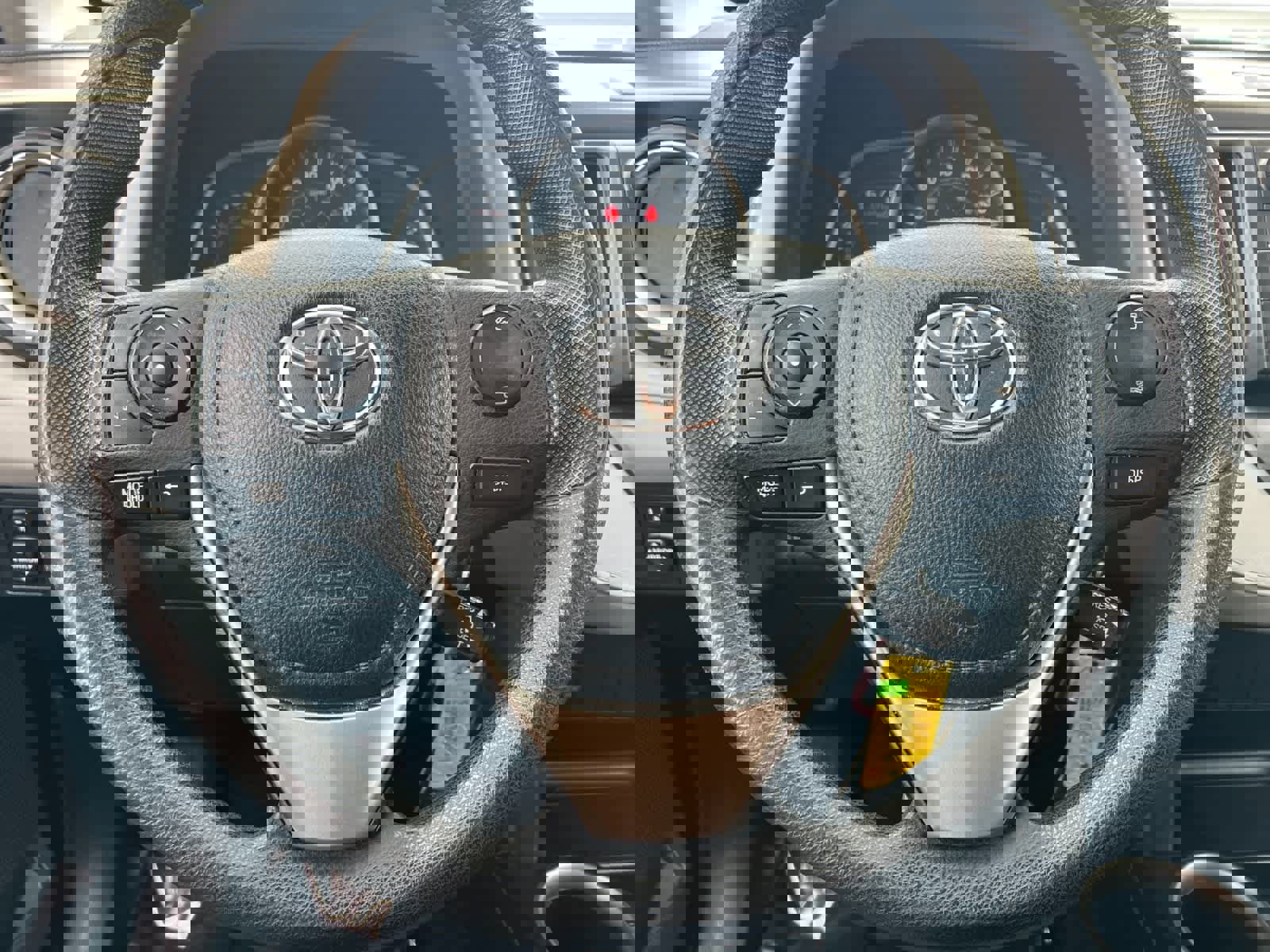 Used 2013 Toyota RAV4 LE image 23