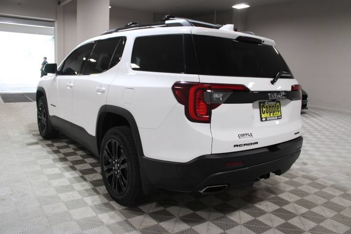 Used 2023 GMC Acadia SLE w/ Elevation Edition AWD/4WD image 9
