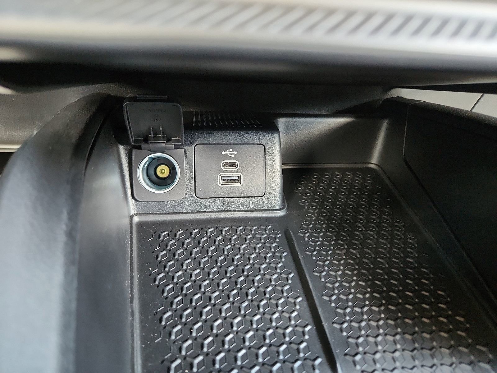 New 2026 Ford Bronco Sport Big Bend w/ Bronze Package image 17