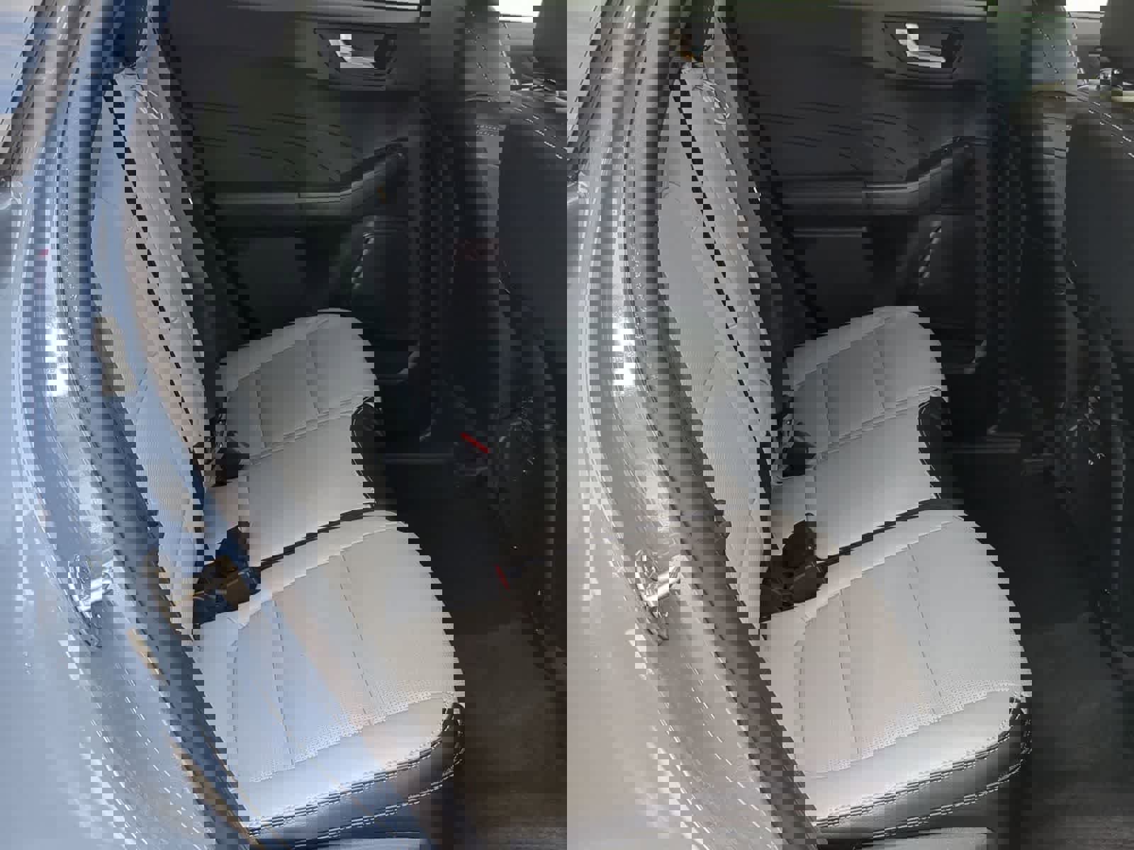 Used 2023 Ford Escape Platinum image 20