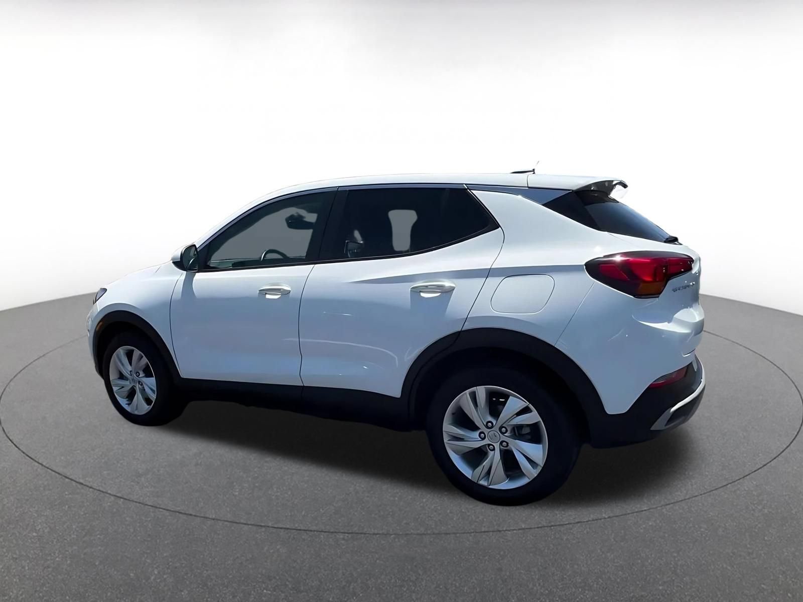 Used 2025 Buick Encore GX Preferred FWD image 10