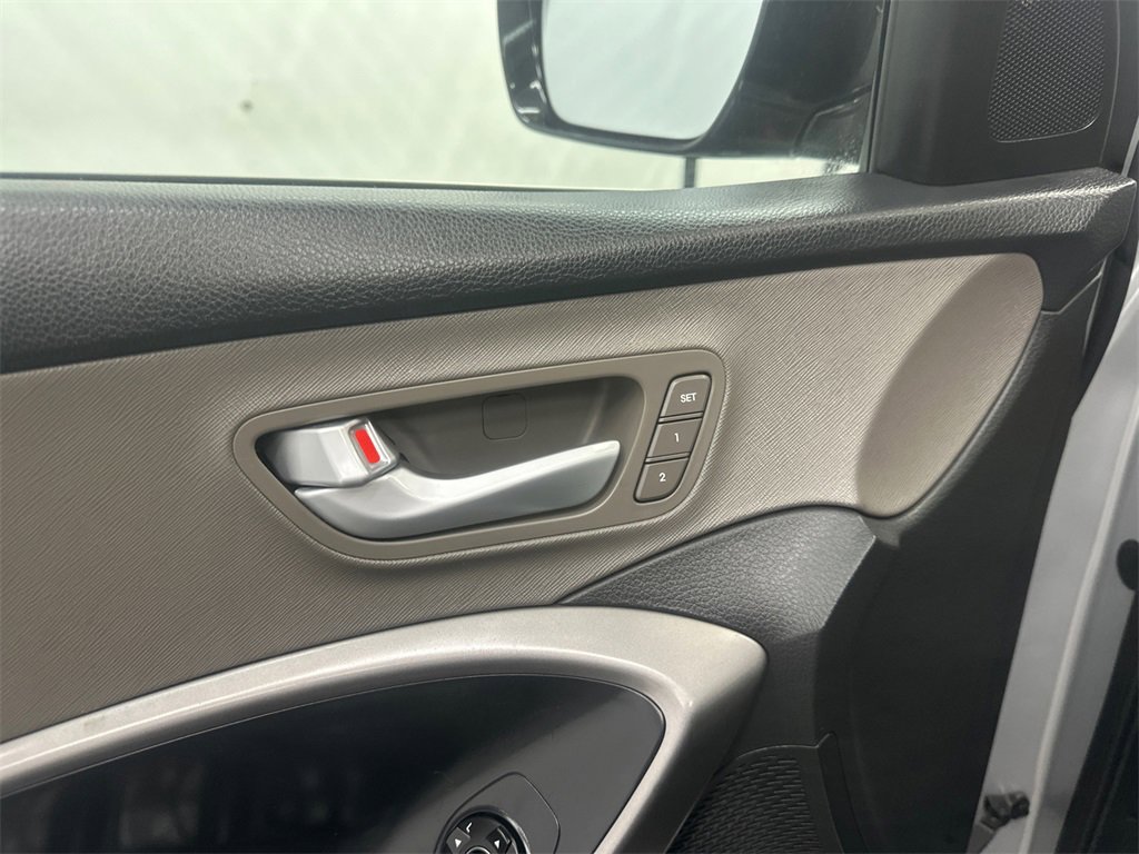 Used 2016 Hyundai Santa Fe Sport 2.0T w/ Option Group 05 image 12