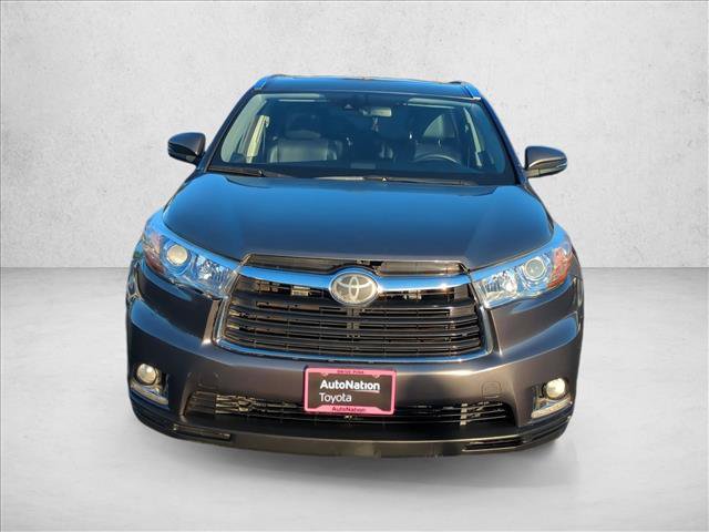 Used 2014 Toyota Highlander Limited w/ Driver Technology Package AWD/4WD image 2