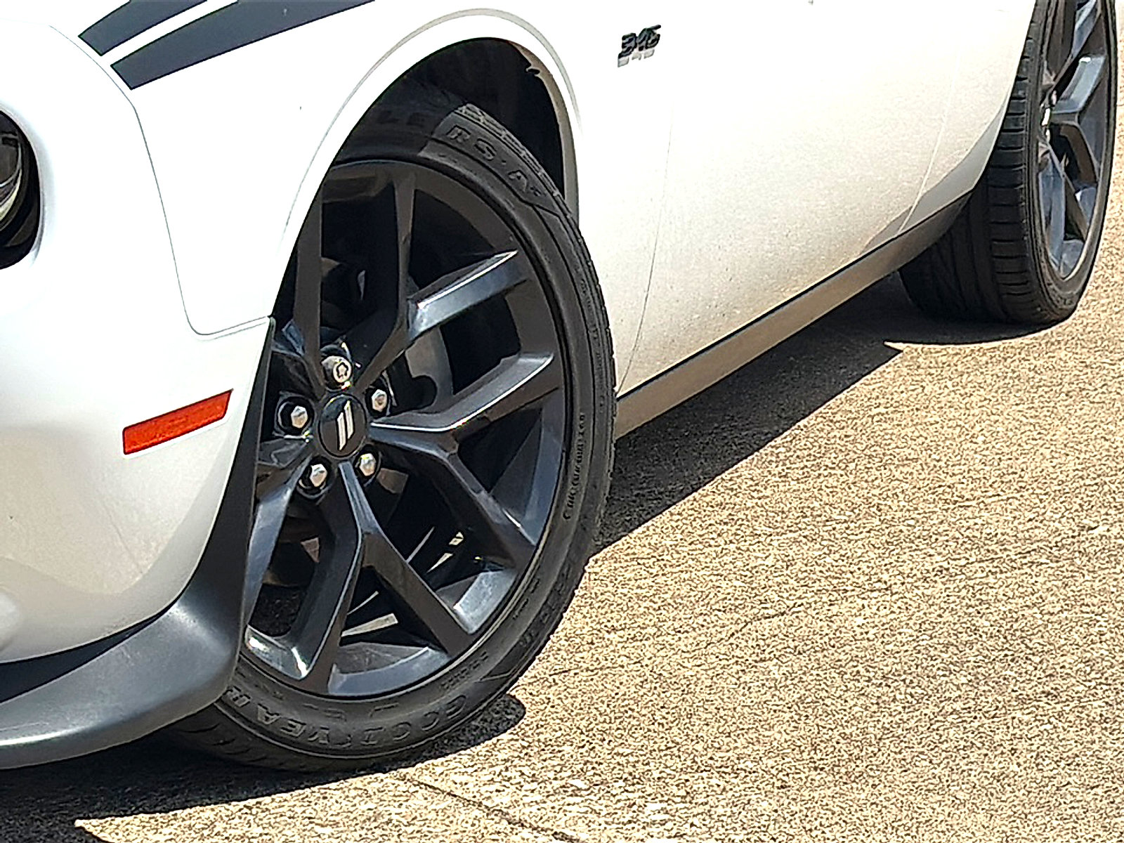 Used 2023 Dodge Challenger R/T w/ Plus Package RWD image 3