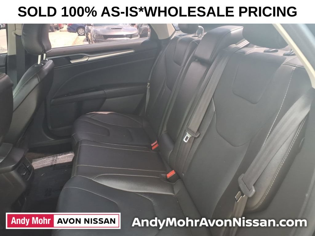 Used 2016 Ford Fusion Titanium FWD image 29