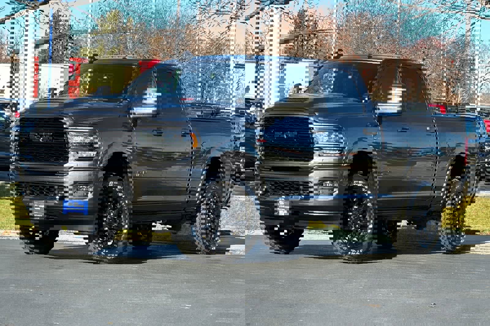 Used 2024 RAM 2500 Limited image 1