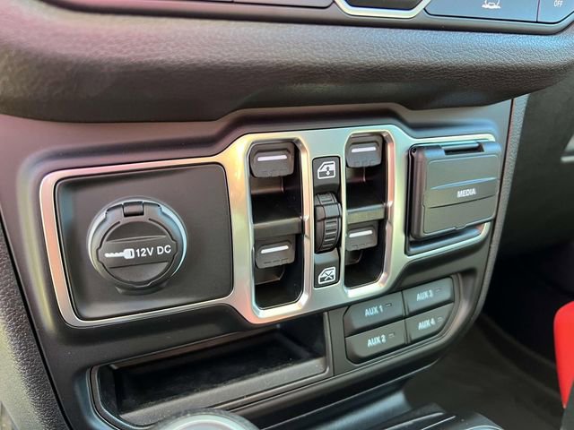 New 2025 Jeep Wrangler Sport S image 22