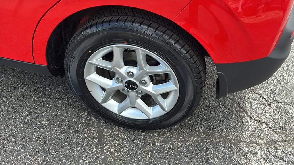 Used 2022 Kia Soul S FWD image 9