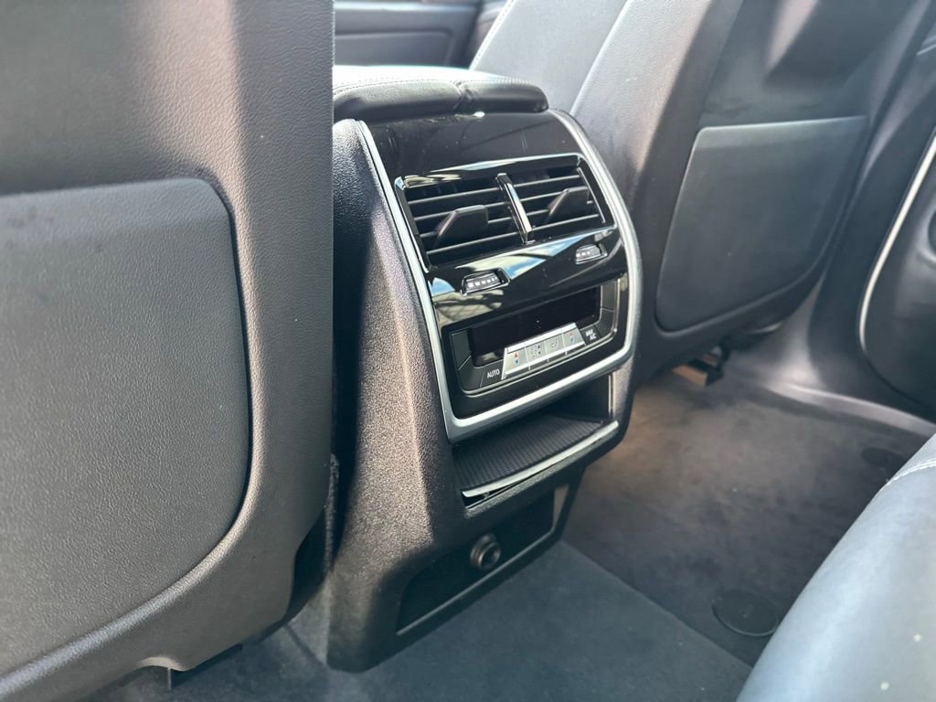 Used 2023 BMW X5 xDrive40i w/ Premium Package image 26
