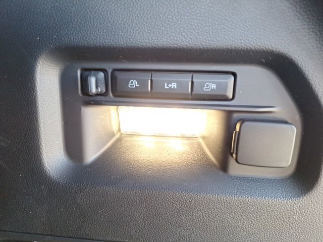 Certified 2025 Ford Explorer ST-Line w/ Premium Package image 13