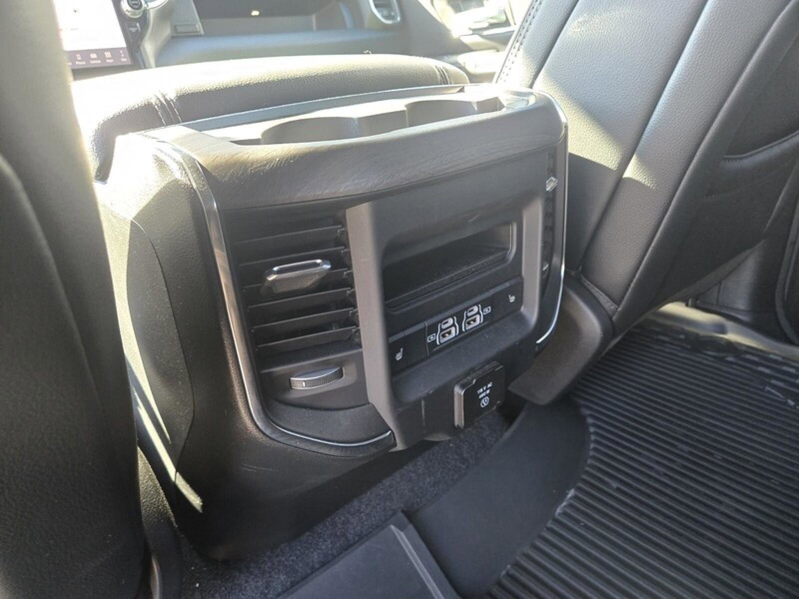 Used 2025 RAM 1500 Laramie image 25