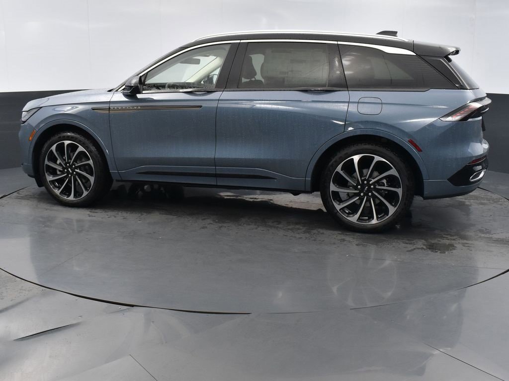 New 2026 Lincoln Nautilus Black Label image 4
