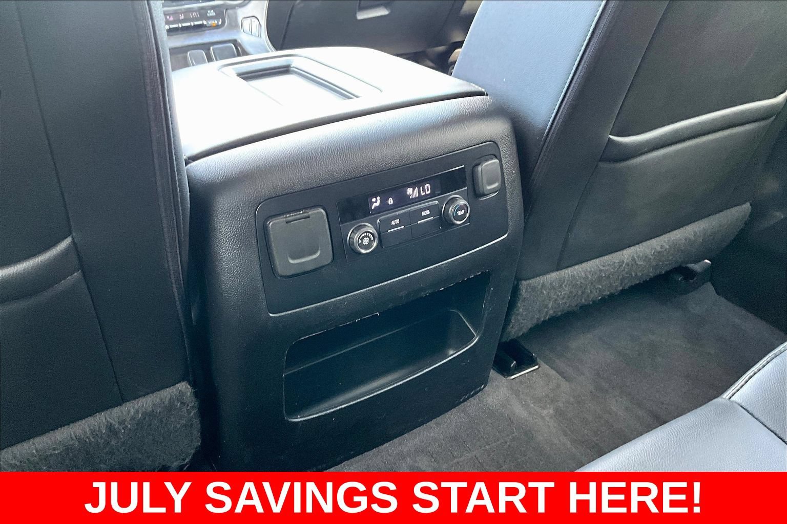 Used 2020 Chevrolet Tahoe LT w/ LT Midnight Edition RWD image 13