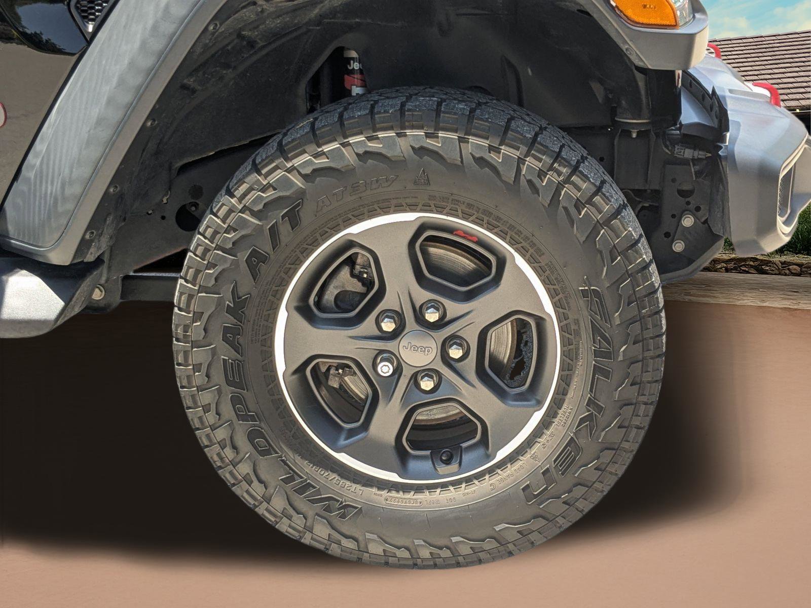 Used 2020 Jeep Gladiator Rubicon AWD/4WD image 21