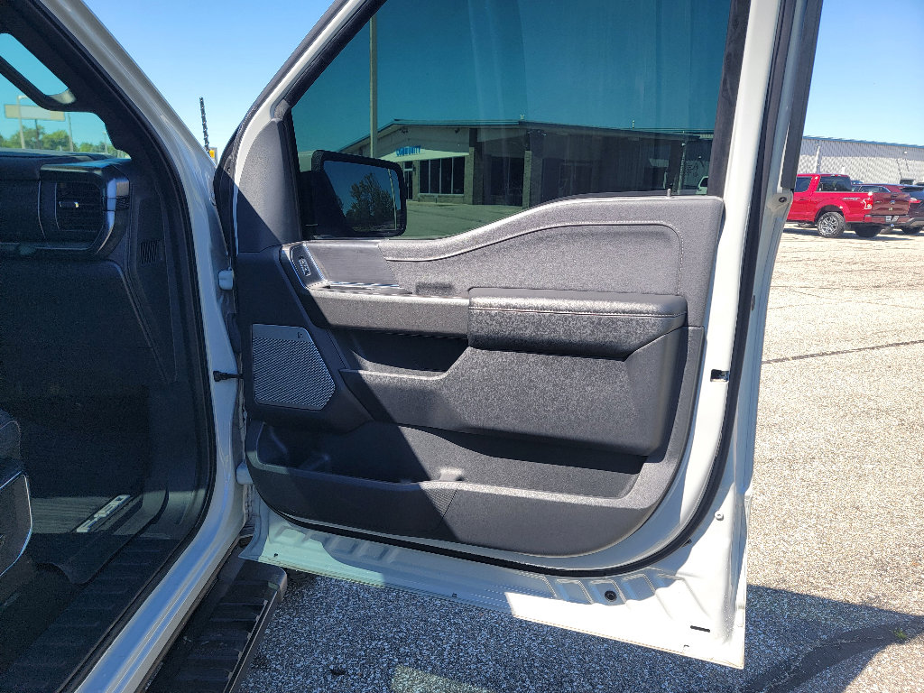 Used 2023 Ford F150 Lariat w/ Equipment Group 502A High AWD/4WD image 33