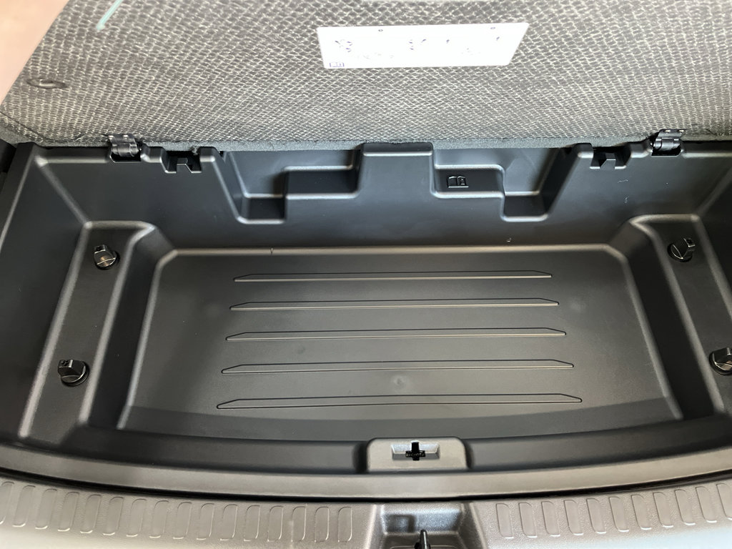 New 2026 Chevrolet Traverse LT FWD image 9