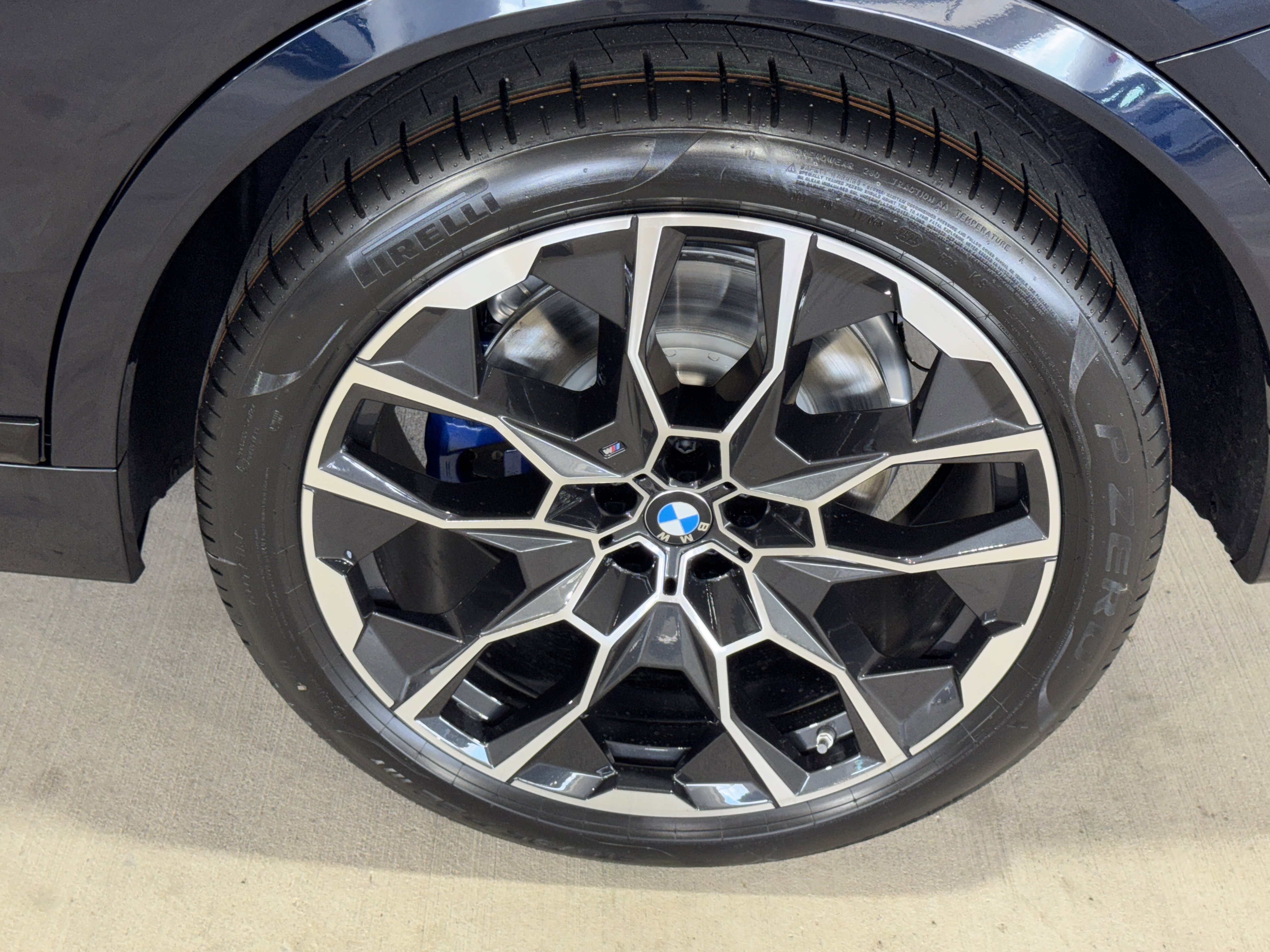 New 2026 BMW X7 xDrive40i w/ M Sport Package image 25