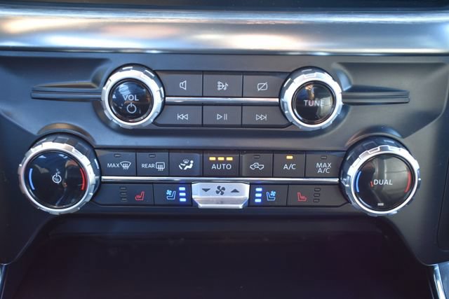 Used 2023 Ford F150 Lariat AWD/4WD image 35