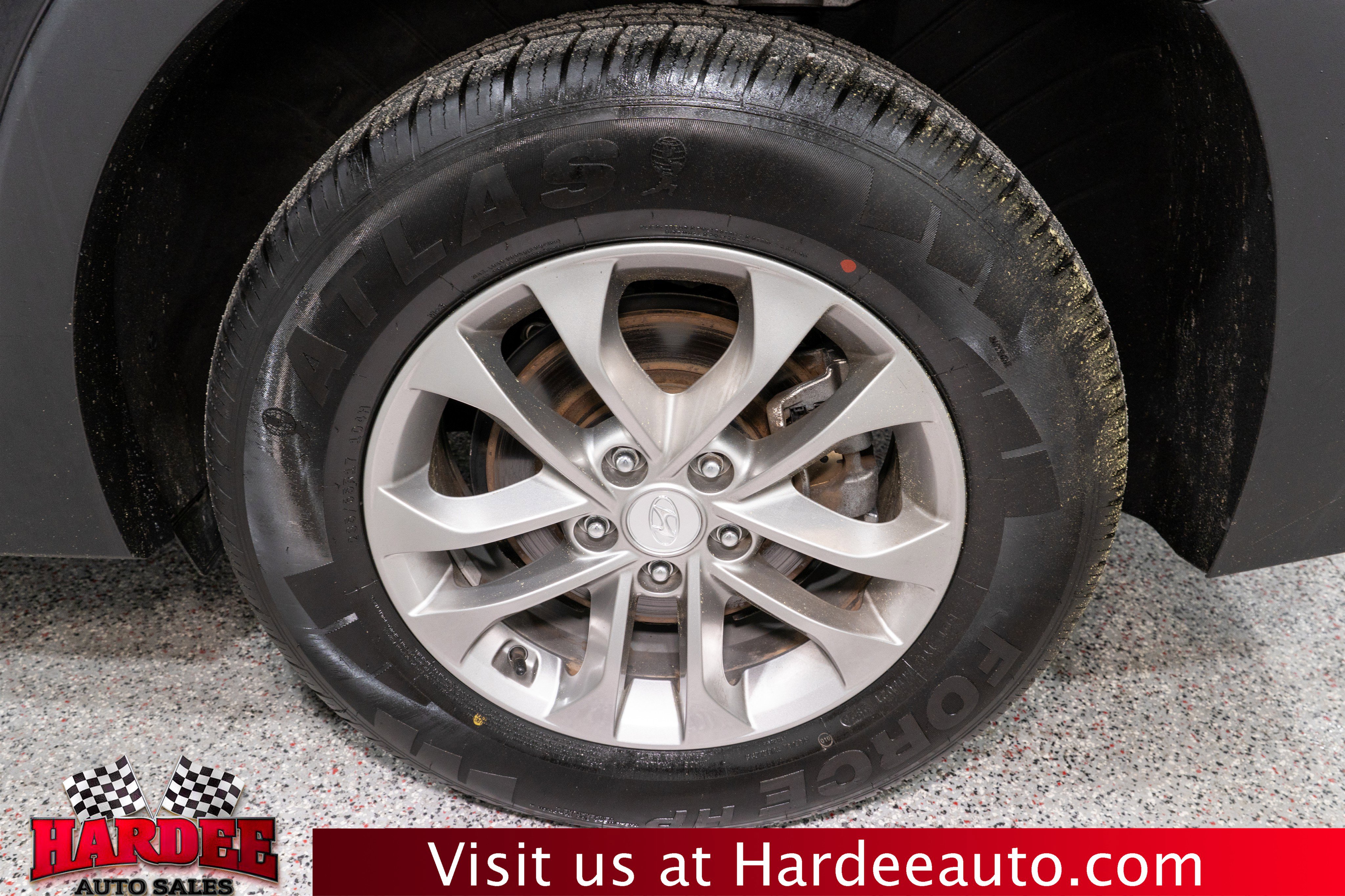 Used 2019 Hyundai Santa Fe SEL image 10