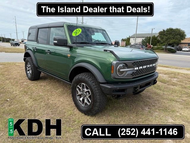 Used 2024 Ford Bronco Badlands image 1