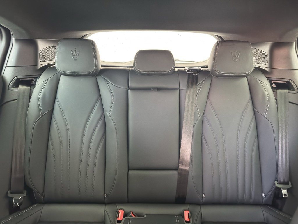 New 2025 Maserati Grecale Modena image 12