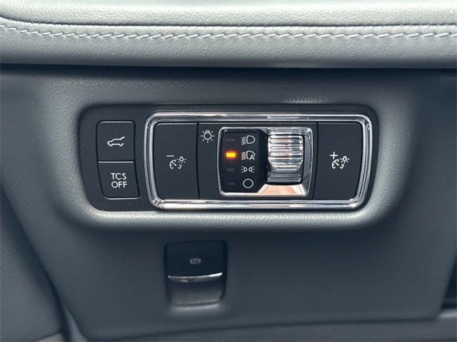 Used 2022 Lincoln Nautilus Reserve image 26