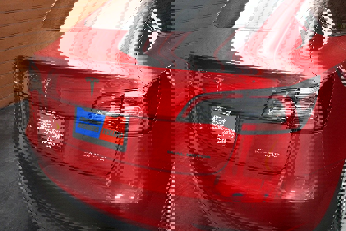 Used 2021 Tesla Model 3 Long Range image 11