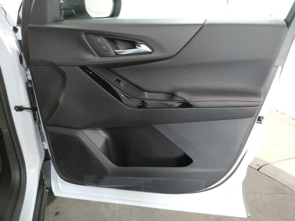 New 2027 Chevrolet Equinox RS AWD/4WD image 21
