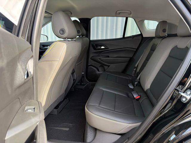 New 2026 Chevrolet Trax ACTIV FWD image 5